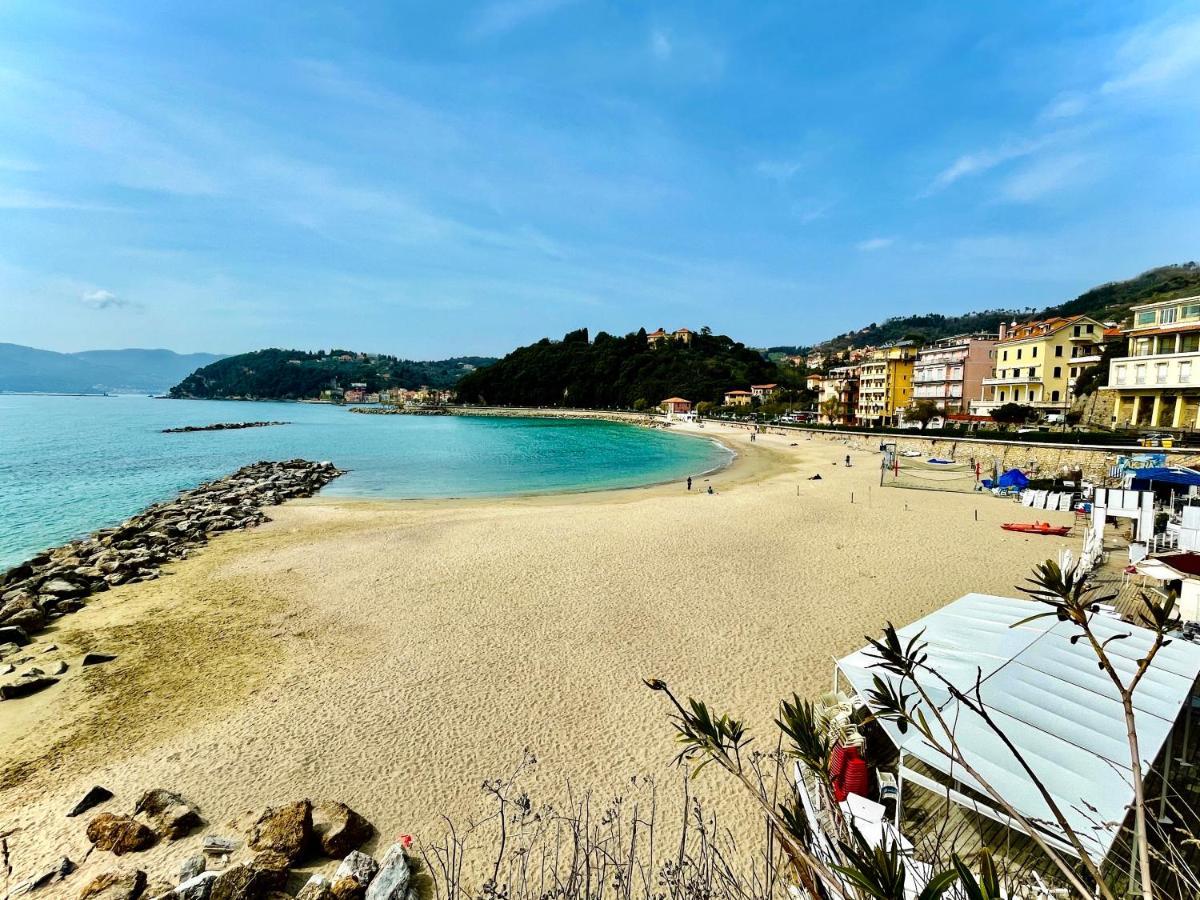 Il Sogno Dei Poeti Apartment Lerici Exterior foto